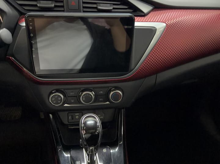2020 1.6L CVT photo 4