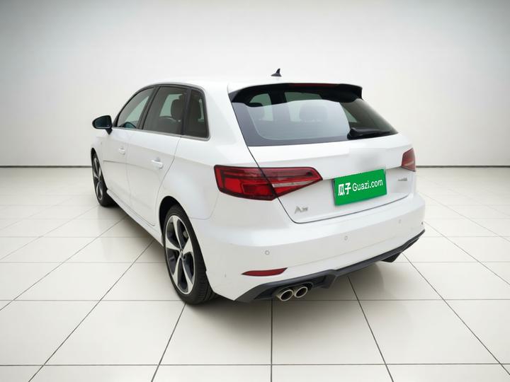 A3 2020 Sportback 35 TFSI Fashion China VI photo 4