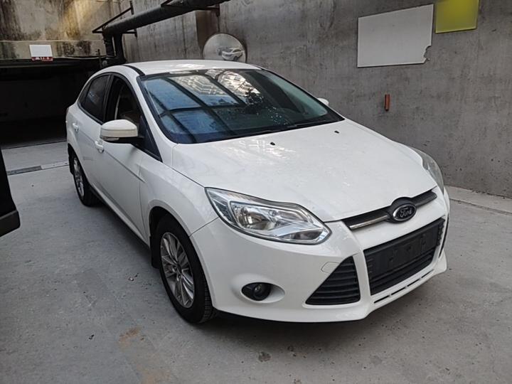 Focus 2012 Sedan 1.6L AT Comfort photo 3