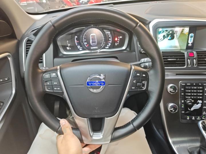 XC60 2016 T5 AWD photo 6