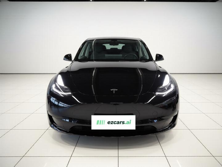 Model Y 2022 RWD photo 2