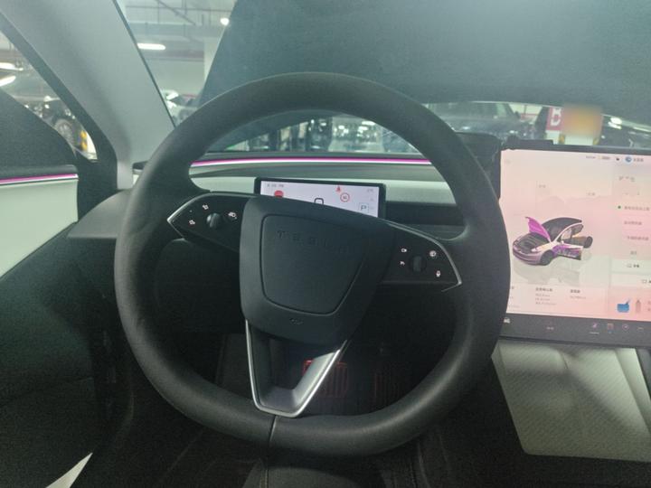 Model 3 2023 RWD photo 6