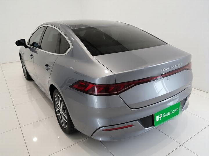 Qin PLUS 2023 Champion EV 510KM Leading photo 4