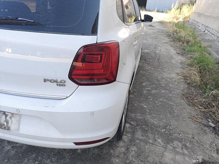 Polo 2016 1.6L AT Luxury photo 7