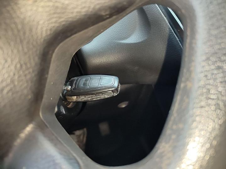 Focus 2012 Hatchback 1.6L AT Comfort photo 8
