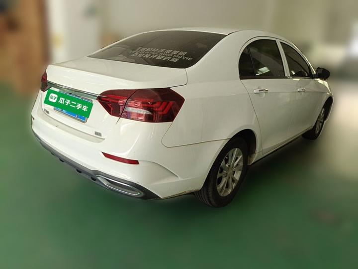 Emgrand 2021 UP 1.5L CVT Comfort photo 4