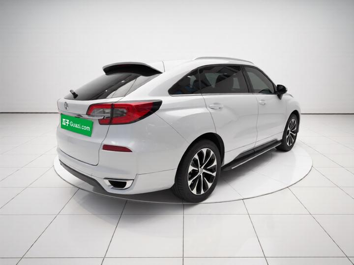 Avancier 2017 240TURBO RWD Luxury photo 6