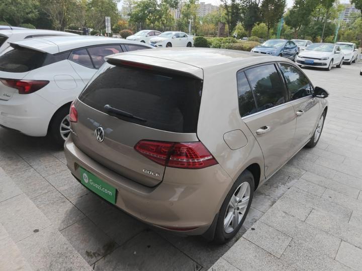 Golf 2015 1.6L AT Comfort photo 6