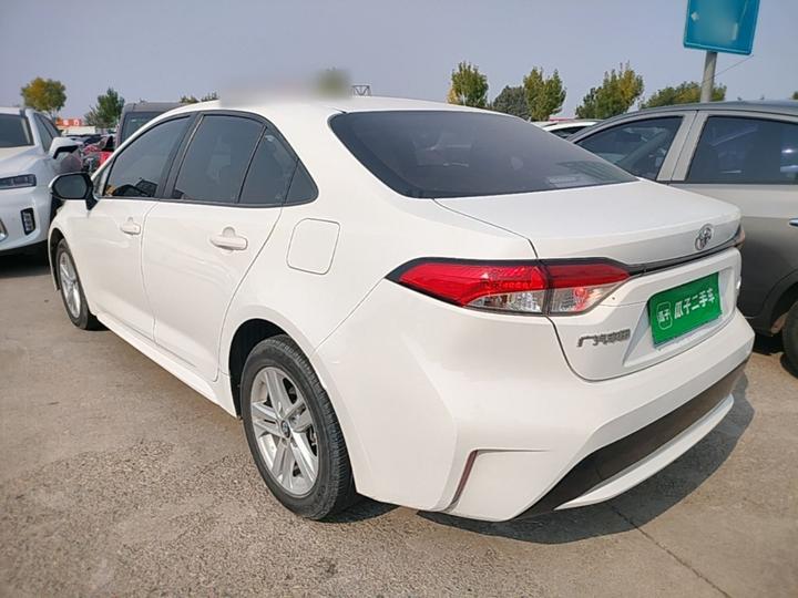 Levin 2022 185T CVT Luxury photo 4