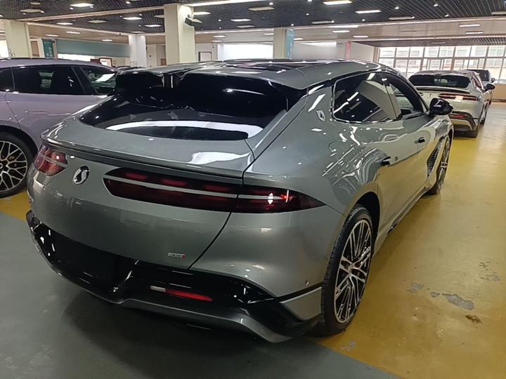 Z9GT 2026 Flagship photo 4