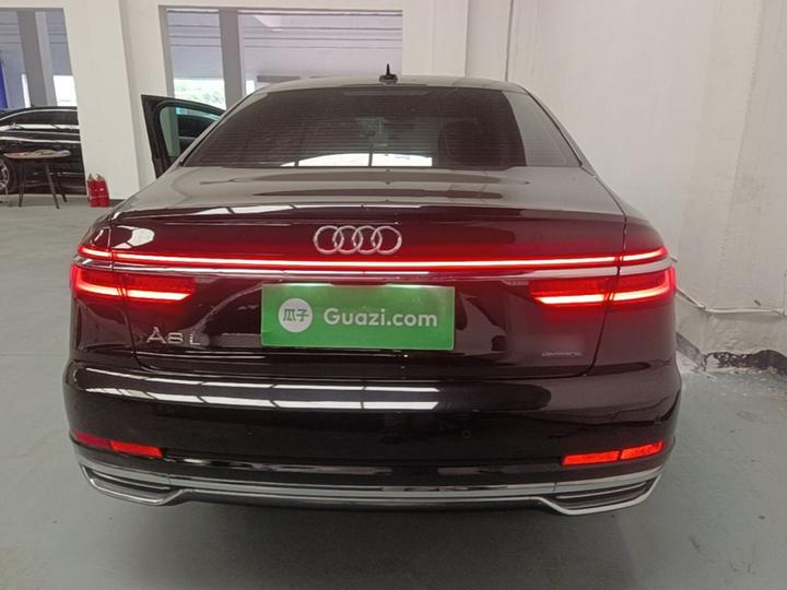 A8 2019 Plus A8L 50 TFSI quattro Comfort photo 3