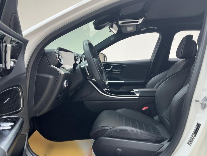 C-Class 2023 Facelift C 260 L Sport photo 7