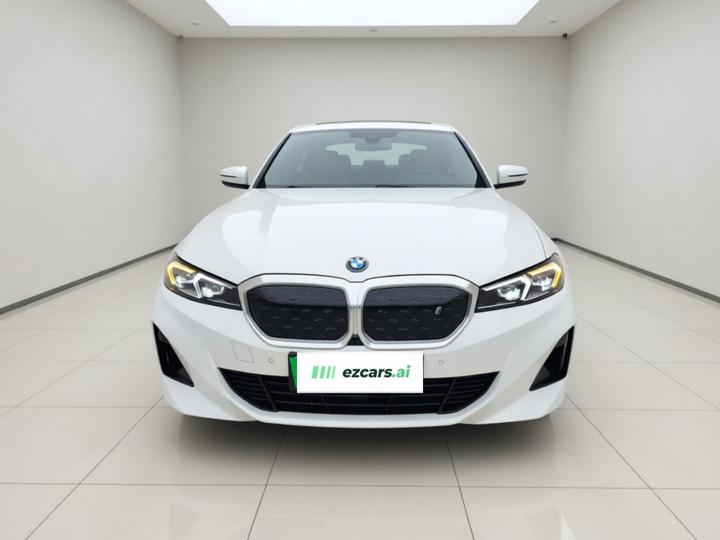 i3 2022 eDrive 35 L photo 2