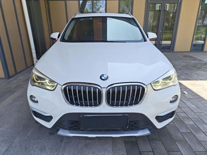 X1 2018 xDrive20Li Exclusive photo 2