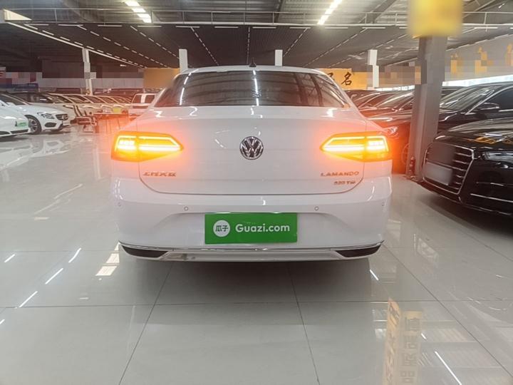 Lamando 2021 230TSI DSG photo 3