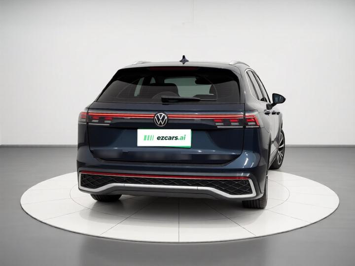 Tiguan L 2026 PRO 380TSI RWD R-Line photo 5