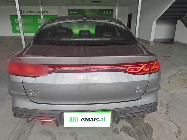 Qin L 2025 DM-i ADAS 120KM photo 3