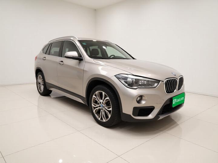 X1 2018 sDrive20Li Leading photo 3