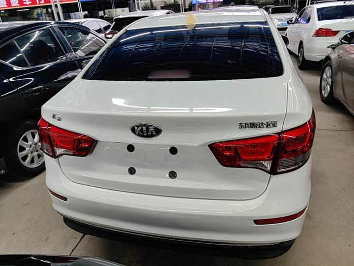 K2 2015 Sedan 1.4L MT GLS photo 5