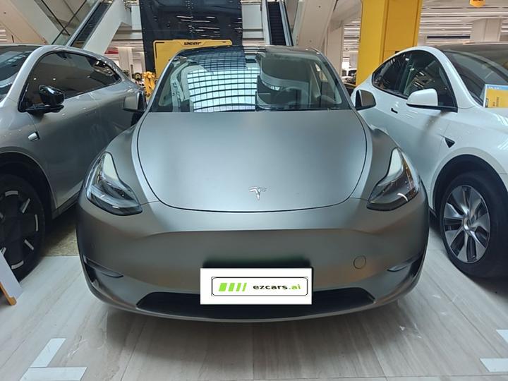 Model Y 2021 Standard Range RWD photo 2