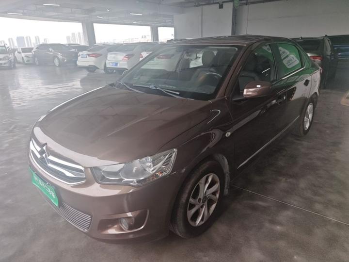 2014 1.6L MT Fashion