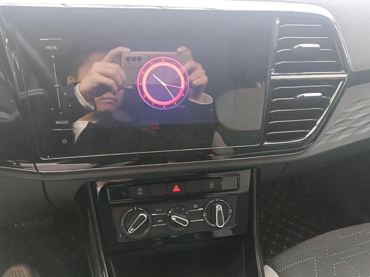 VS5 2021 280TSI AT Progressive photo 8