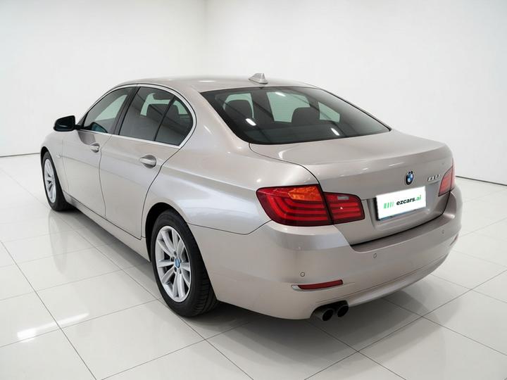 5 Series Imported 2015 520i photo 4