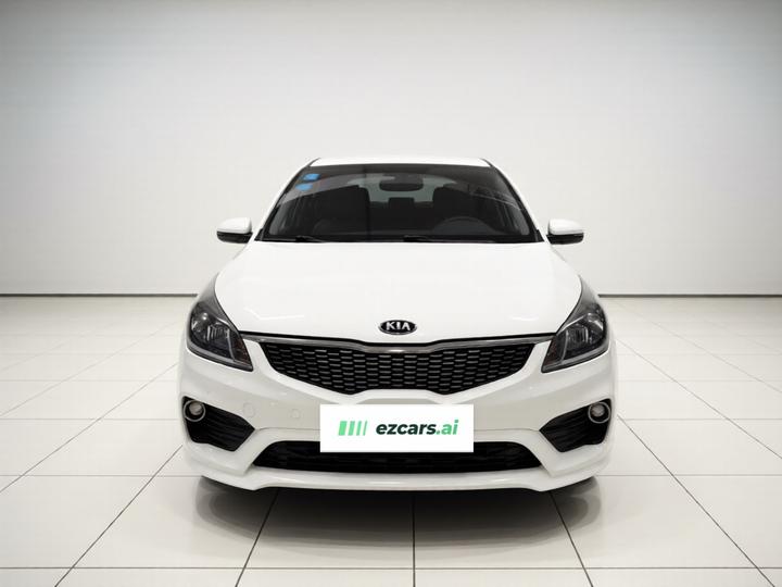 K2 2017 Sedan 1.4L AT GLS photo 2