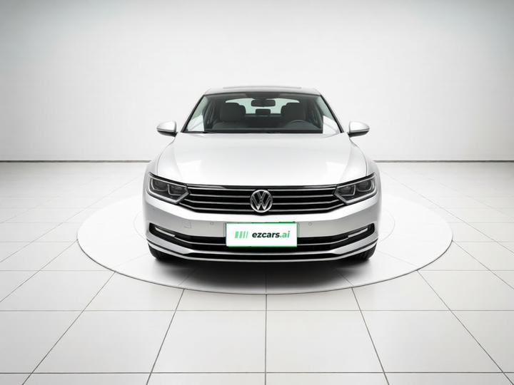 Magotan 2018 330TSI DSG Leading photo 2