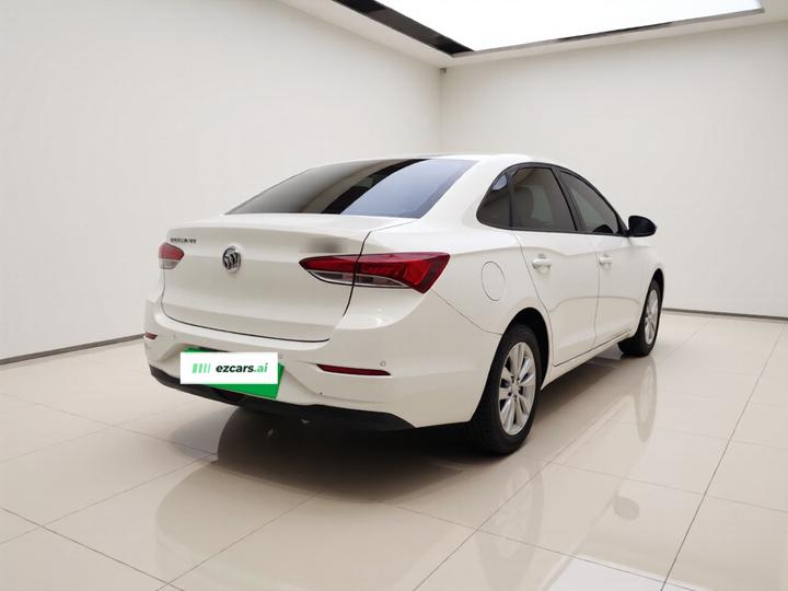 Excelle 2021 Facelift Classic 1.5L AT Elite photo 6