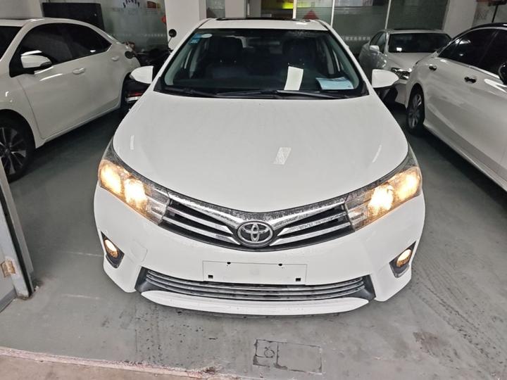 Corolla 2014 1.6L CVT GL-i photo 2