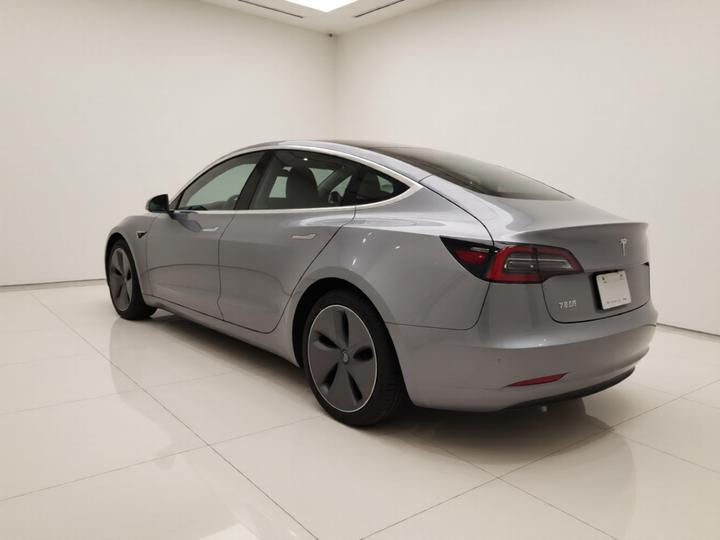 Model 3 2020 Facelift Standard Range RWD Upgraded photo 4