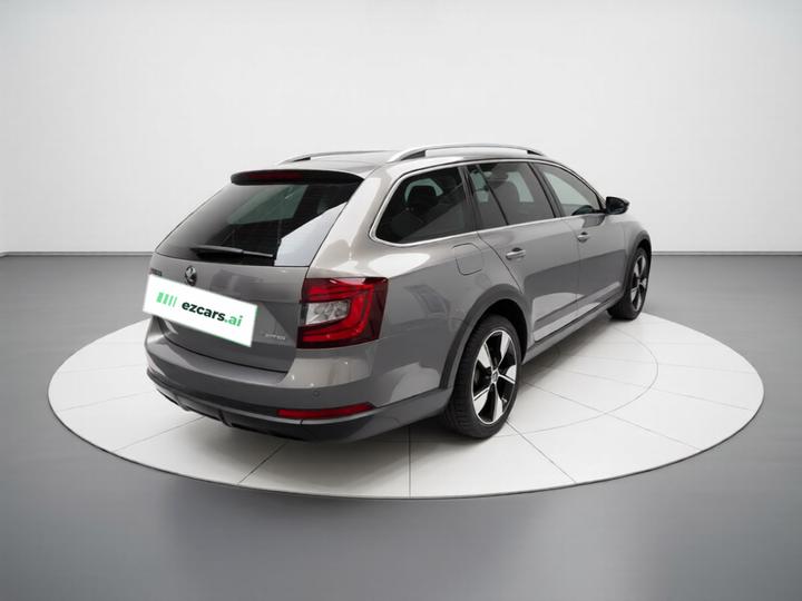 Octavia 2019 Wagon TSI280 DSG Luxury China VI photo 6