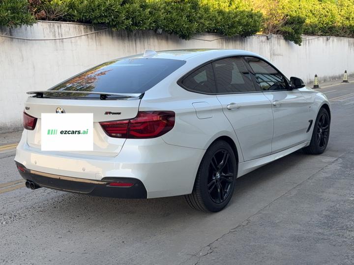 3 SeriesGT 2020 320i M Sport photo 4