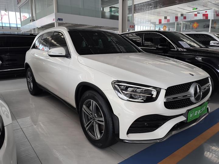 GLC 2020 GLC 260 L 4MATIC Luxury photo 3