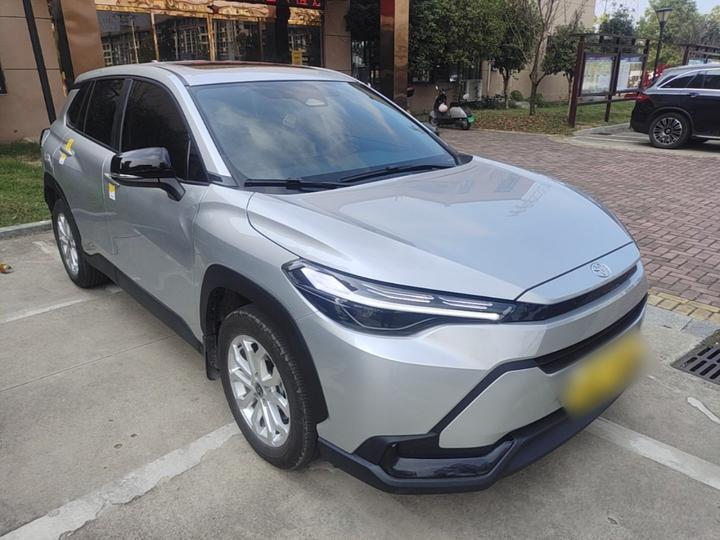 Frontlander 2026 2.0L Smart Hybrid Leading photo 3