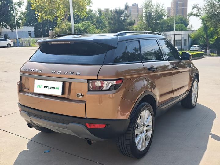 Range Rover Evoque 2015 2.0T 5-Door photo 4