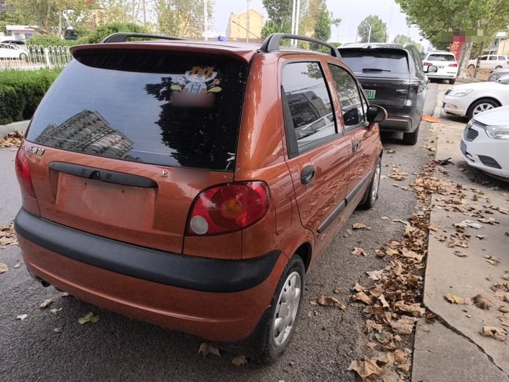 2012 Facelift 1.0L MT P-TEC Standard photo 4