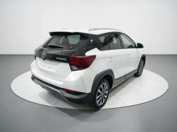 YARiS L 2021 X 1.5L CVT Luxury photo 4