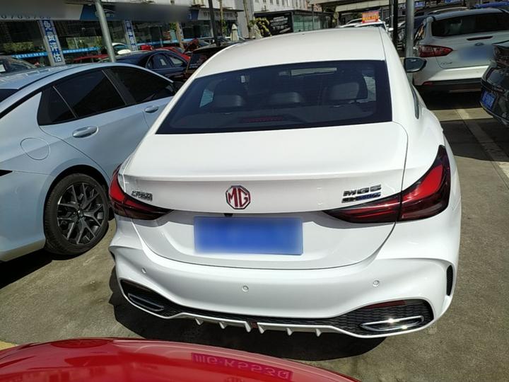 MG5 2026 180DVVT Luxury photo 3