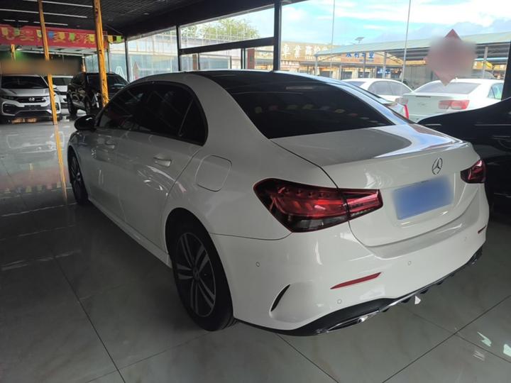 A-Class 2020 A 180 L Sport photo 4