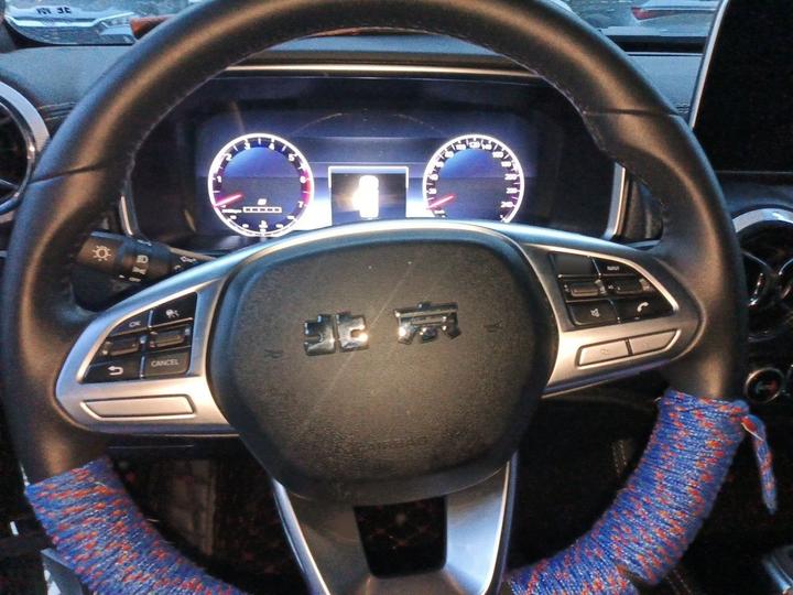 BJ40 2024 2.0T 2020 Honor photo 3