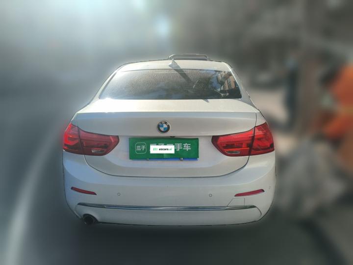 1 Series 2017 118i Design Package photo 5