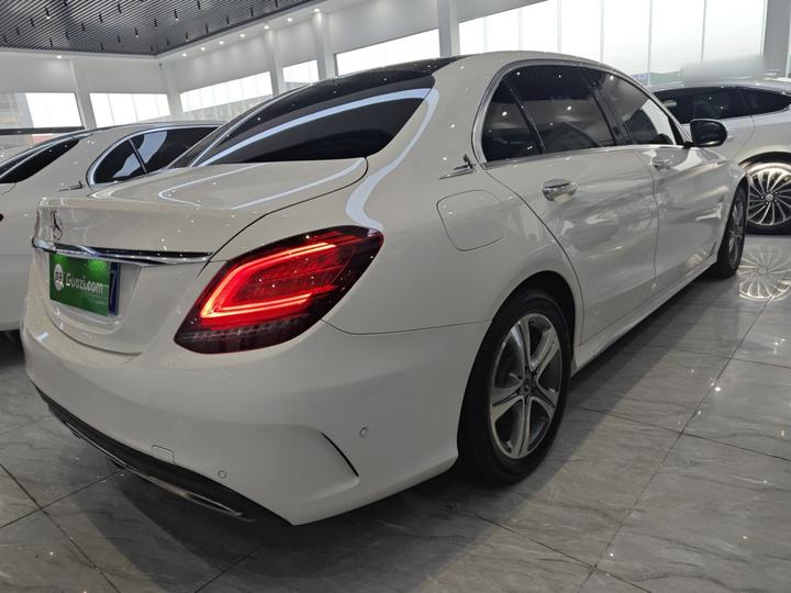 C-Class 2019 Facelift C 260 L Sport photo 4