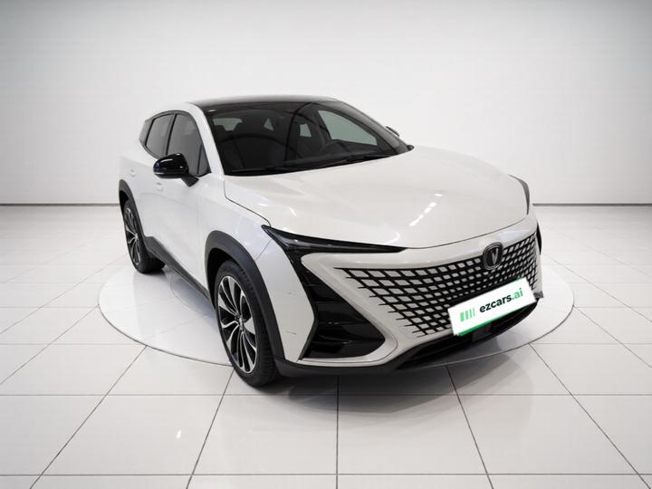 UNI-T 2020 1.5T Premium photo 3