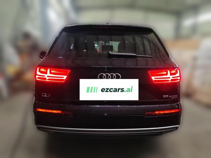 Q7 EV 2019 55 e-tron photo 5