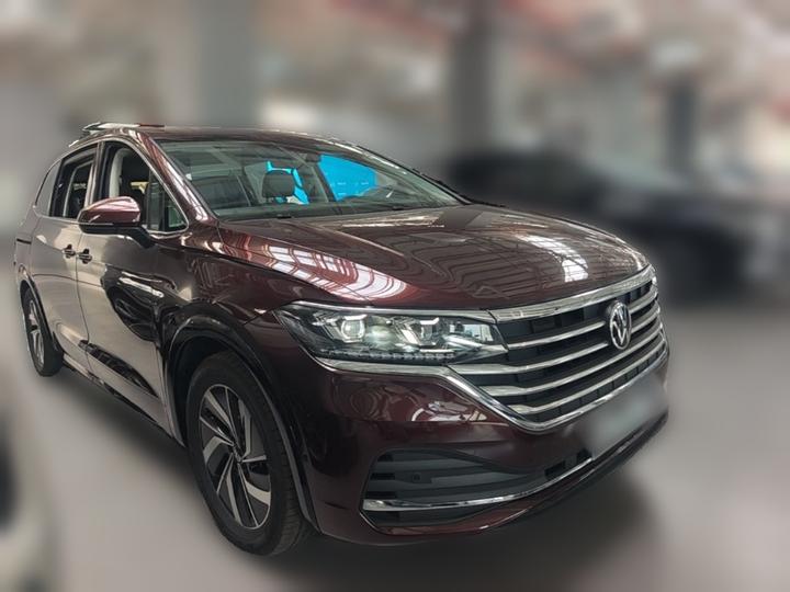 Viloran 2023 Facelift 380TSI photo 3