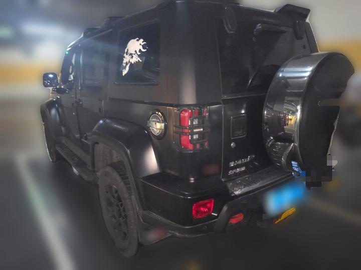 BJ40 2023 2.0D AT AWD photo 4
