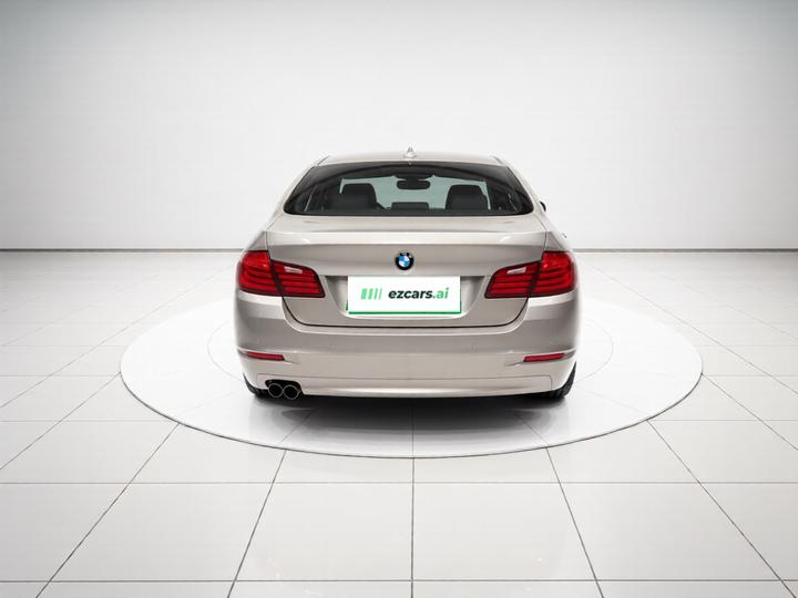 5 Series 2014 520Li photo 5