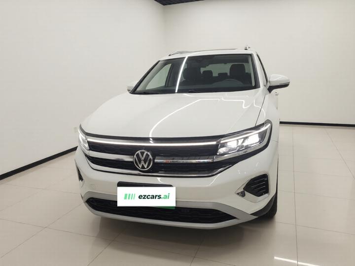 2021 380TSI AWD Luxury Pro photo 2